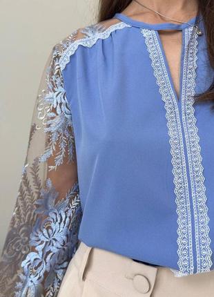 Блуза жіноча блакитна з прозорими ажурними рукавами. розміри: s-l2 фото