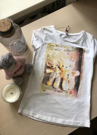 Мила футболочка reporter