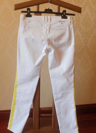 Фантастически соблазнительные белые джинсы patrizia pepe, 26 р2 фото
