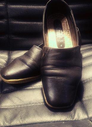 Слипны, туфлі