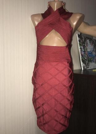Бандажное мини платье сексуальное бордовое шикарное с вырезами
