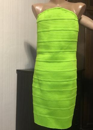 Салатовое мини платье бандажное утяжка бюстье секси яркое