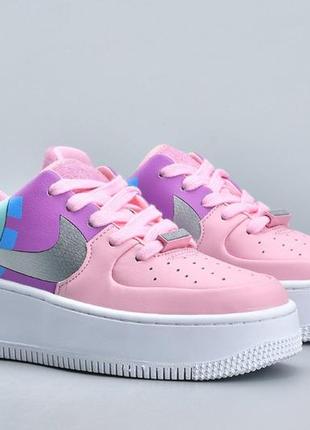 Кроссовки женские nike air force 1 sage low lx, розовые (найк аир форс, найки, кросівки)3 фото