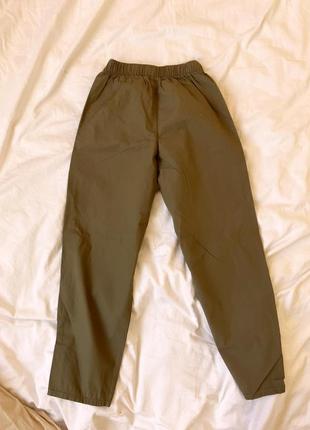 Оливковые брюки h&amp;m 9-10 лет