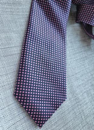 Шовкова красива синя рожева оригінальна брендова краватка в клітинку краватка marks & spencer з відливом2 фото