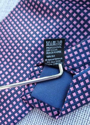 Шовкова красива синя рожева оригінальна брендова краватка в клітинку краватка marks & spencer з відливом5 фото
