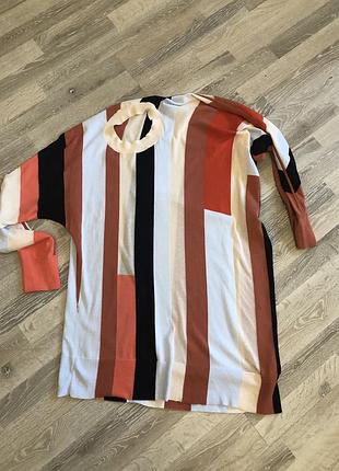 Асиметричний подовжений джемпер