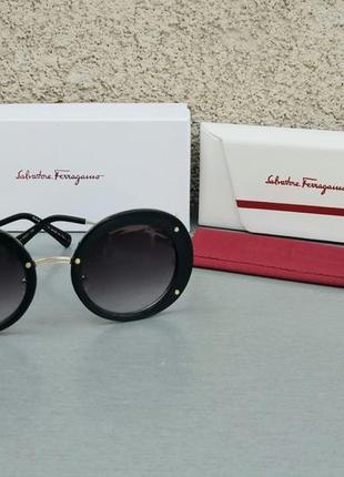Очки брендовые женские солнцезащитные черные с градиентом