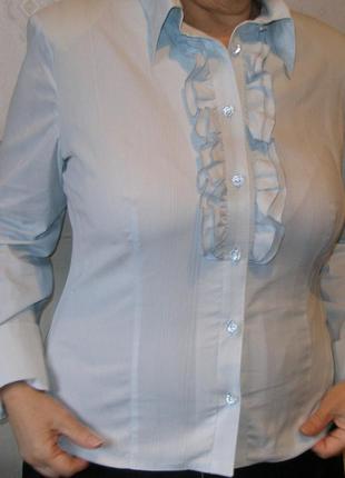 Сорочка ніжно блакитного кольору