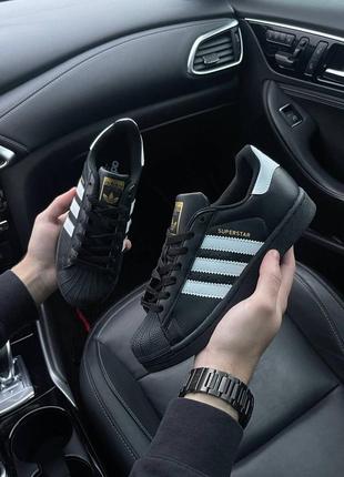 Adidas superstar black