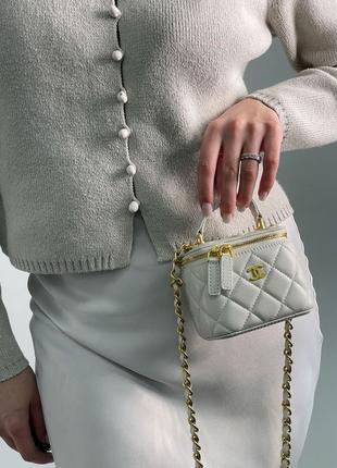 Мини женская сумка бочонок в белом цвете натуральная кожа топ модель2 фото