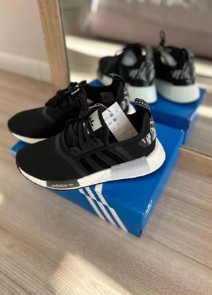 Жіночі кросівки оригінал adidas