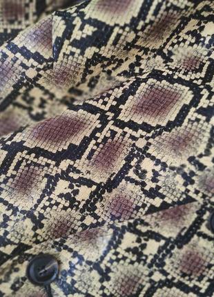 Плащик зміїний принт 2