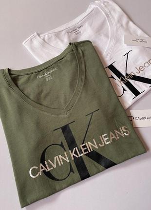 Футболка хаки кельвин кляйн/calvin klein оригинал3 фото