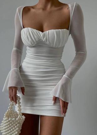 Облегающее мини платье с акцентом на декольте с шифоновыми длинными рукавами из сетки 🔥1 фото