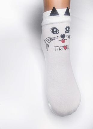 Шкарпетки безрозмірні з котиком1 фото