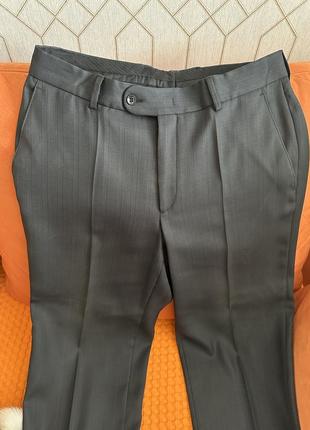 Мужские классические брюки / штаны темно-серого, графитового цвета