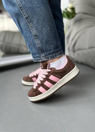 Женские кроссовки полезные с розовым в стиле adidas campus 00s dust cargo clear pink
