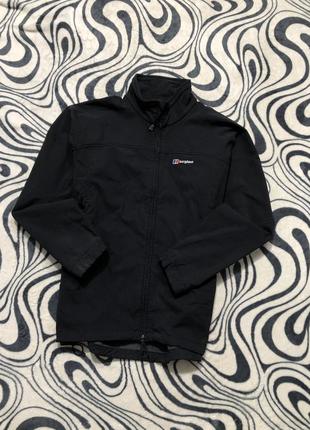 Софтшелл куртка berghaus