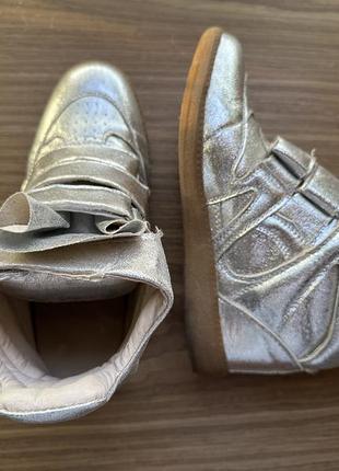 Кроссовки на платформе на липучках серебро металлик тренд ретро 90-ые 2000-ые высокие обувь для подростков женская обувь детская обувь демисезонные3 фото