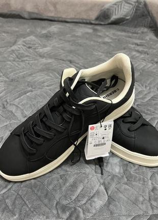 Кроссовки bershka 3