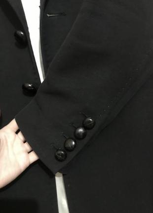 Черное пальто dsquared4 фото