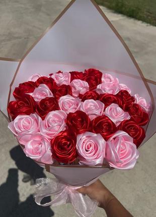 Букет из атласной ленты роз декоративный цветы из атласной ленты подарок девушке маме сестре прочих5 фото