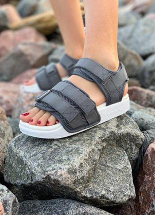 Сандалі adidas sandals grey літнє взуття босоніжки адідас сірі з білою підошвою6 фото