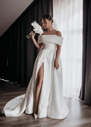 Свадебное платье 2024 г.1 фото