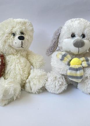 Мягкая игрушка собачка с цветочком плюшевая белая собака2 фото