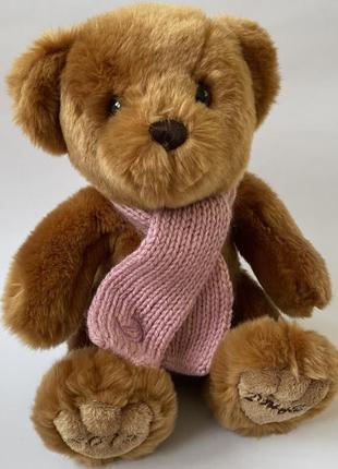 М'яка іграшка колекційний ведмідь douglas 2013 плюшевий ведмедик із шарфиком1 фото