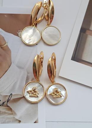♥️ перламутрові сережки стильні золоті сережки з перламутром красивые золотые серьги перламутровые1 фото