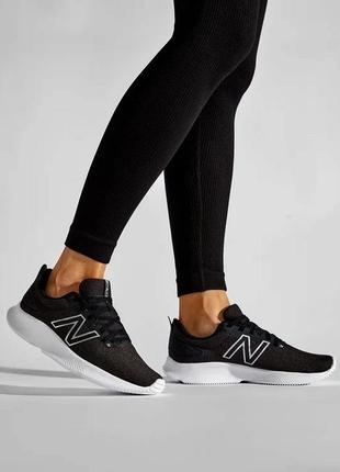 Кроссовки new balance 40,5 26см