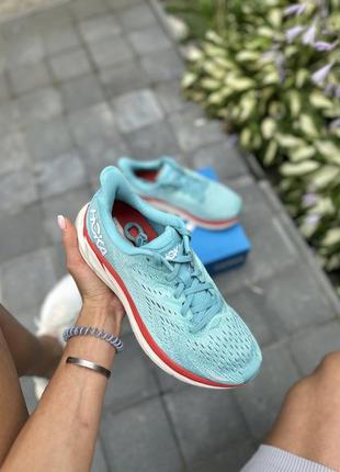 Оригинальные беговые кроссовки another Hoka the 8