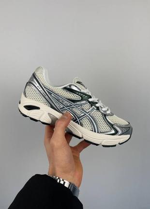 Женские кроссовки серебристые с белым в стиле asics 97-2160 white silver black