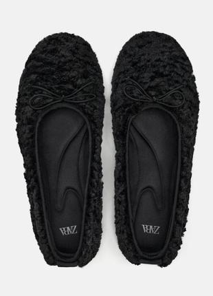 Балетки из меха тедди viral zara