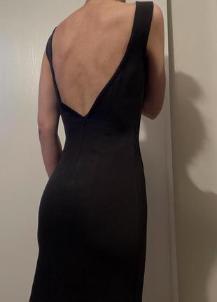 Элегантное черное платье с открытой спинкой handmade