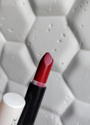 Помада для губ от орифлейм oriflame colourbox lipstick soft red 329852 фото