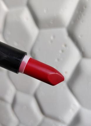 Помада для губ от орифлейм oriflame colourbox lipstick soft red 329854 фото