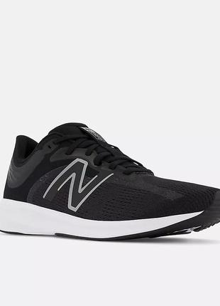 Мужские кроссовки new balance