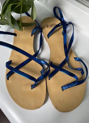 Сандалии италия