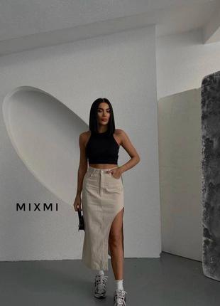 Джинсовая юбка миди с вырезом3 фото