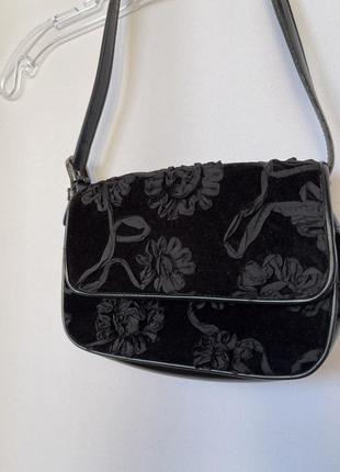 Чорна сумка готична вінтаж сумочка маленька багет оксамитова з чорним візерунком етно бохо1 фото