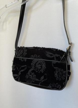 Черная сумка готическая винтаж сумочка маленькая багет бархатная с черным узором этно бохо3 фото