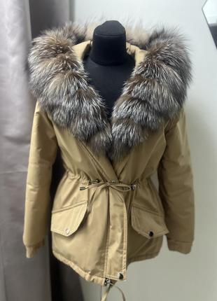 Куртка зима с натуральным мехом, парка1 фото