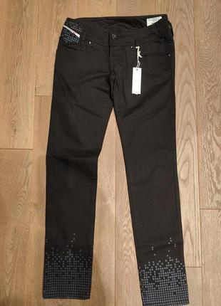 Diesel джинсы оригинал 29й