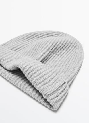Шапка шерстяная жен. massimo dutti 27,5см