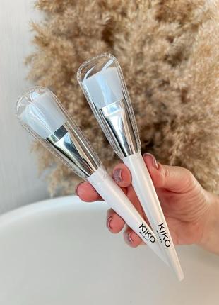 Пензлик для обличчя face mask brush kiko1 фото