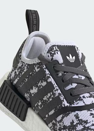 Кроссовки унисекс adidas nmd_r1 w оригинал3 фото