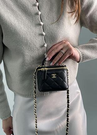 👜 chanel classic black lambskin pearl crush mini vanity case